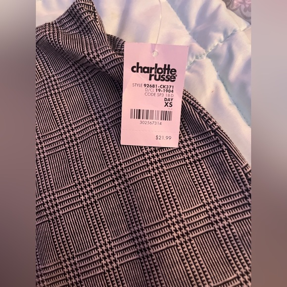 Charlotte Russe✨ Plaid Size: XS❤️ - Picture 4 of 5